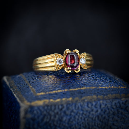 Vintage Cabochon Garnet and Paste 14ct 14K Yellow Gold Ring