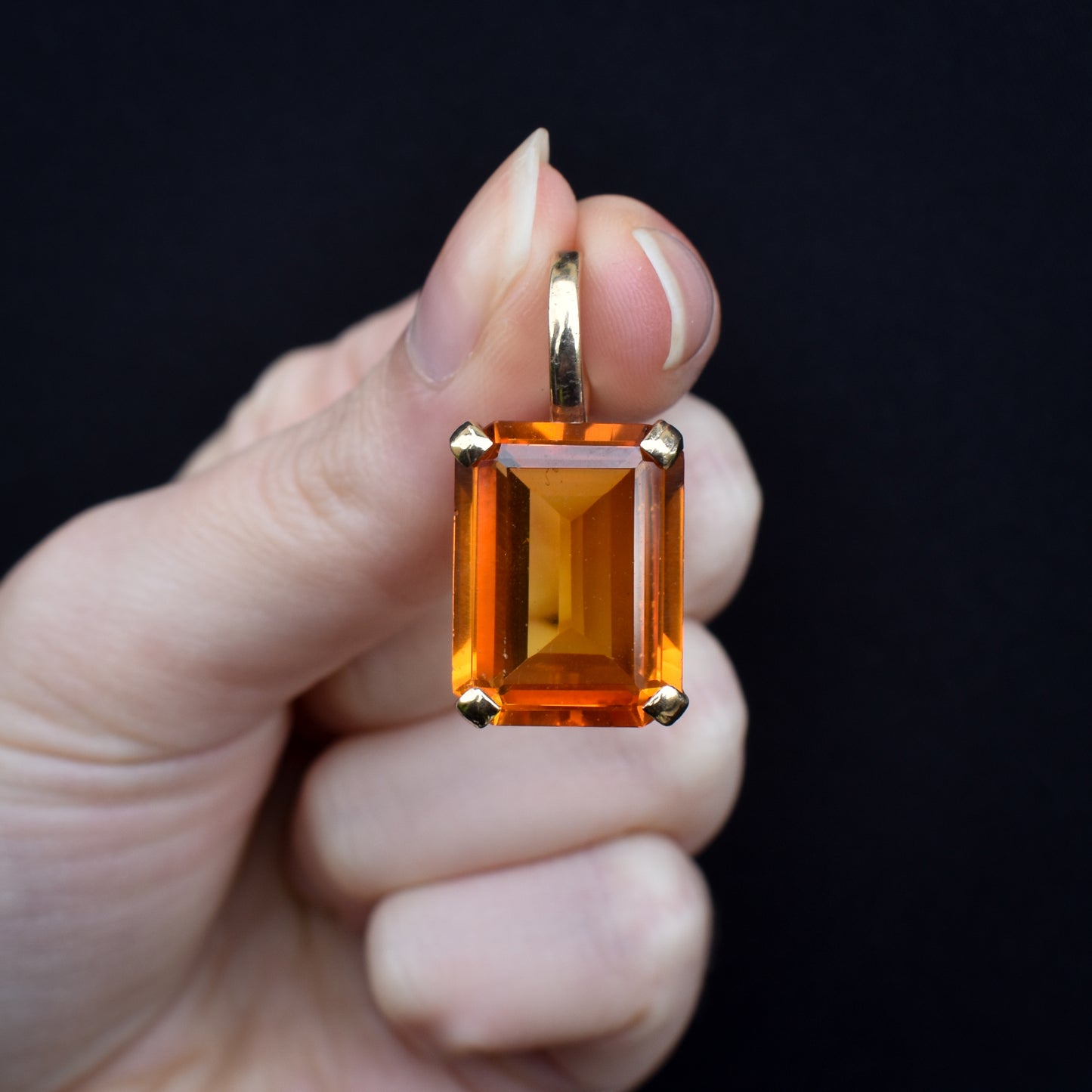 Vintage Synthetic Orange Sapphire 9ct 9K Yellow Gold Emerald Cut Drop Pendant