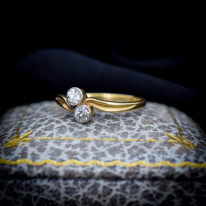 Antique Diamond 'Toi Et Moi' Two Stone Twist 18ct 18K Yellow Gold Ring | C.1915