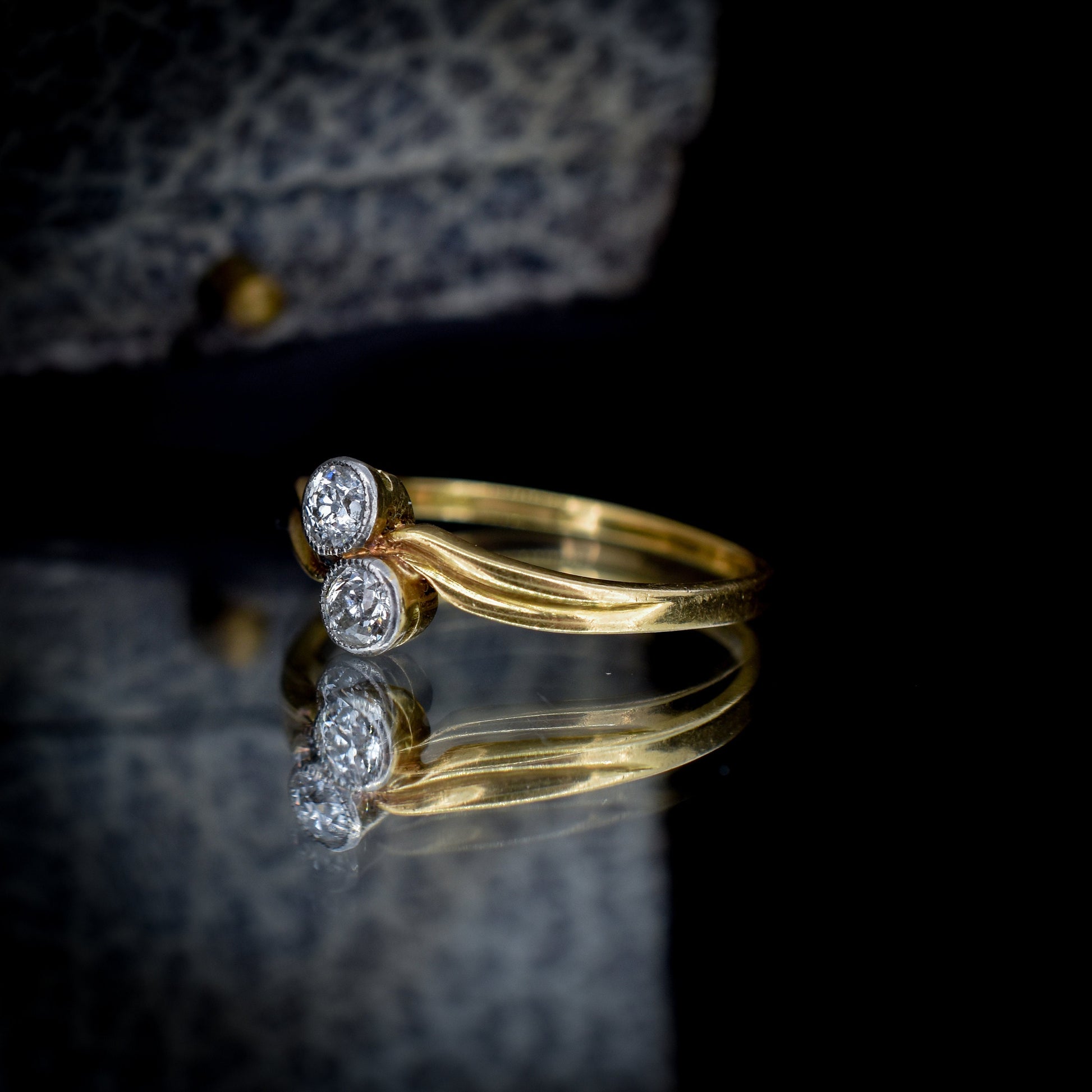 Antique Diamond 'Toi Et Moi' Two Stone Twist 18ct 18K Yellow Gold Ring | C.1915