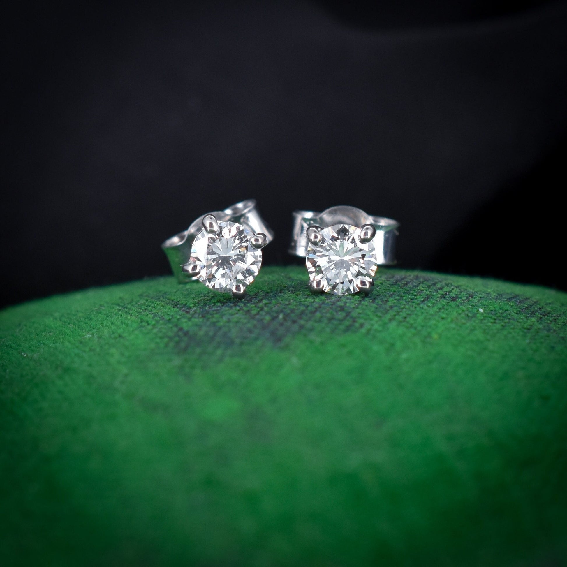 0.50ct Round Diamond 18ct White Gold Stud Earrings - Studs