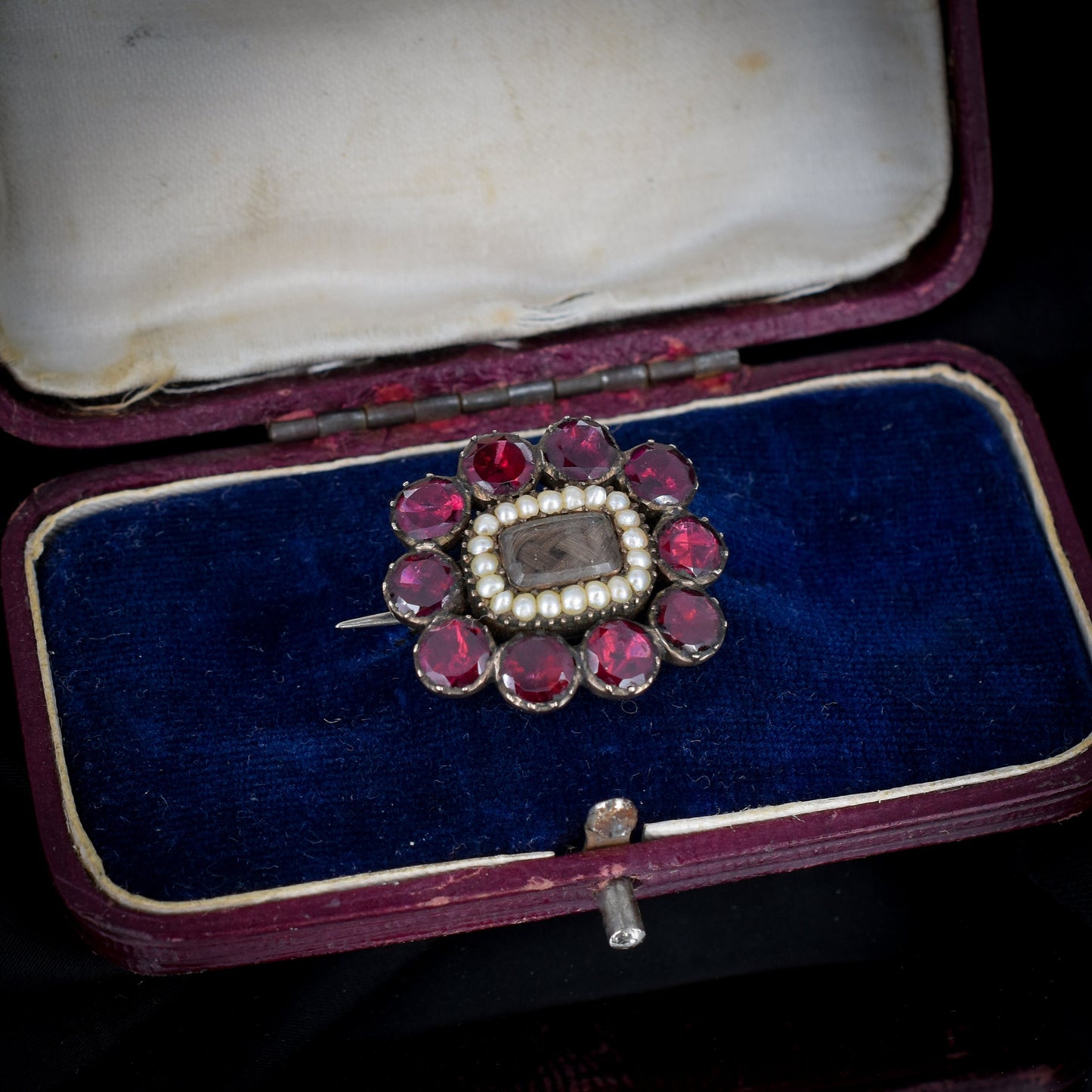 Antique Georgian Flat Cut Garnet Seed Pearl Gold Lace Pin Brooch