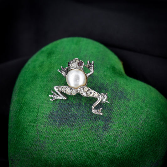 Vintage Paste and Pearl Silver Frog Brooch | Art Deco