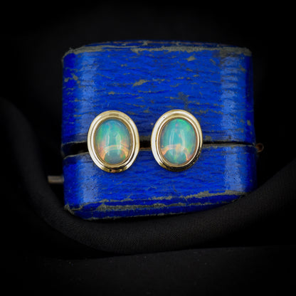 Pre-Loved Ethiopian Opal Round 9ct Yellow Gold Stud Earrings (Studs)