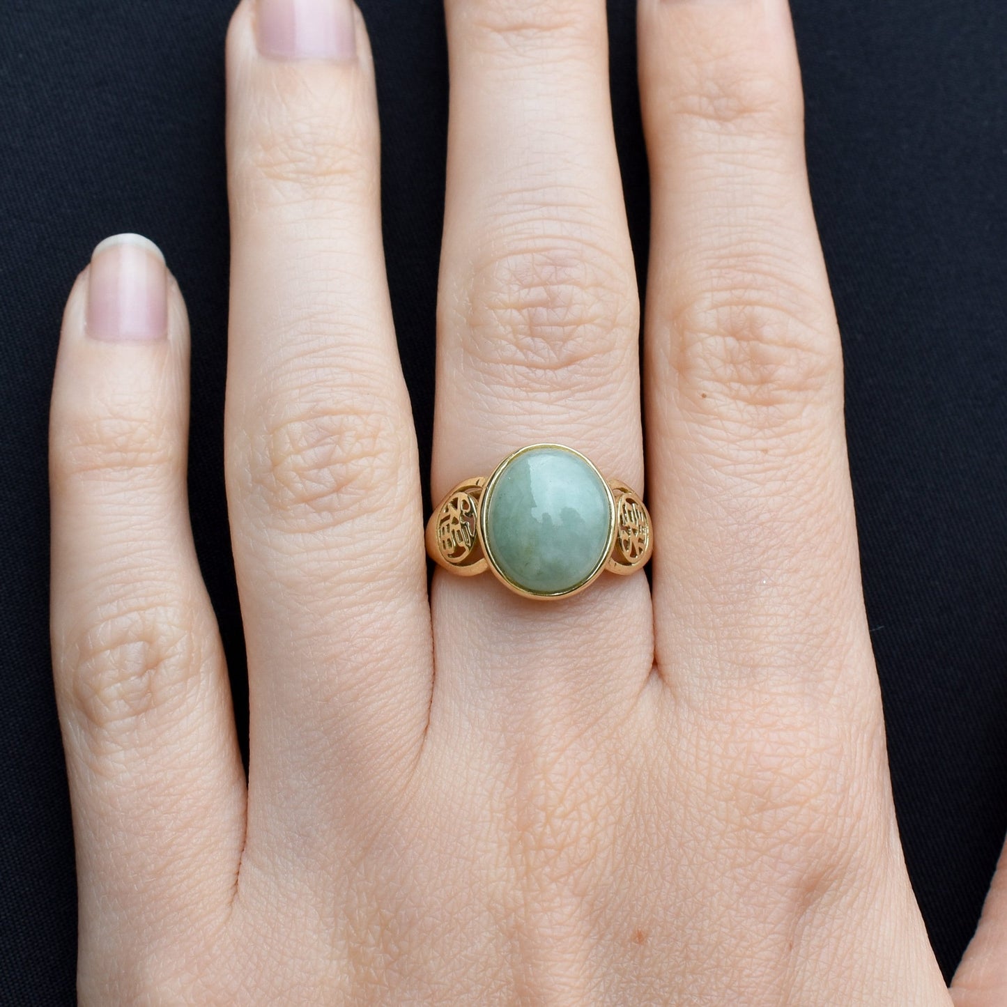 Vintage Oval Jade 14ct Yellow Gold Statement Ring