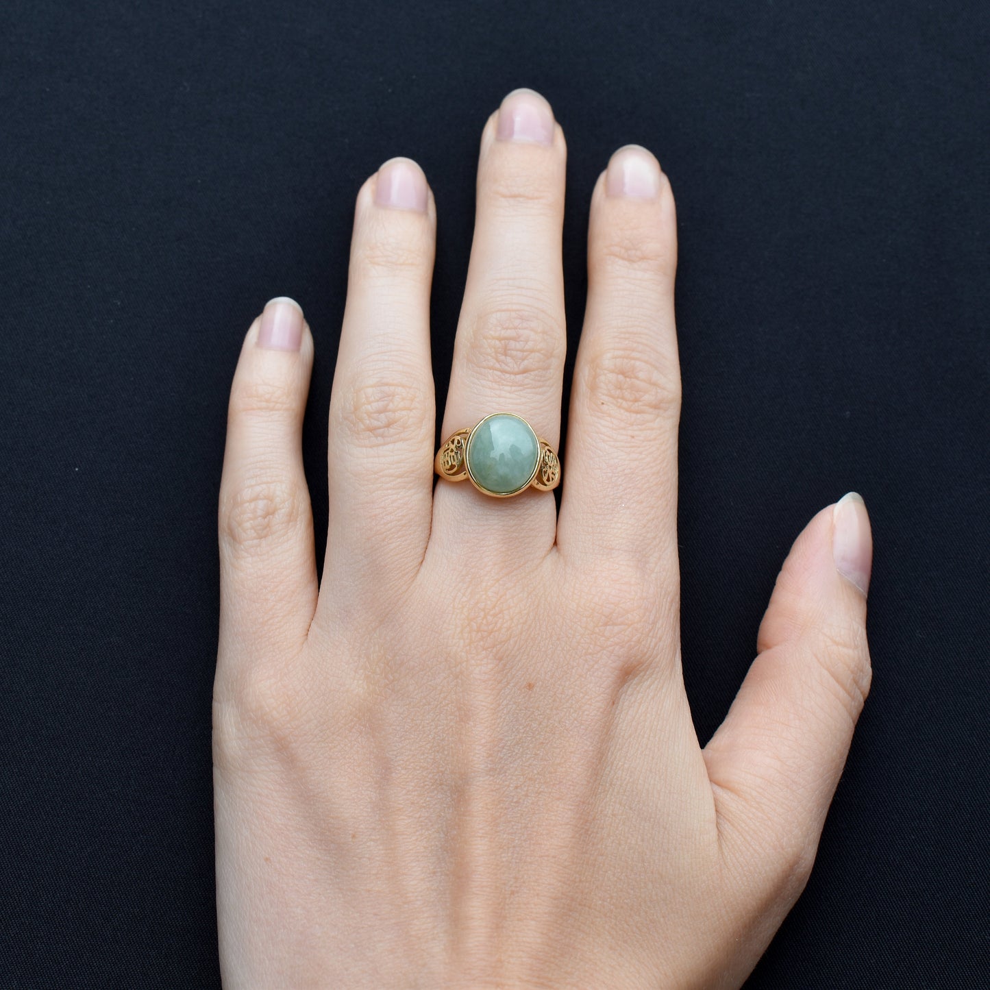 Vintage Oval Jade 14ct Yellow Gold Statement Ring