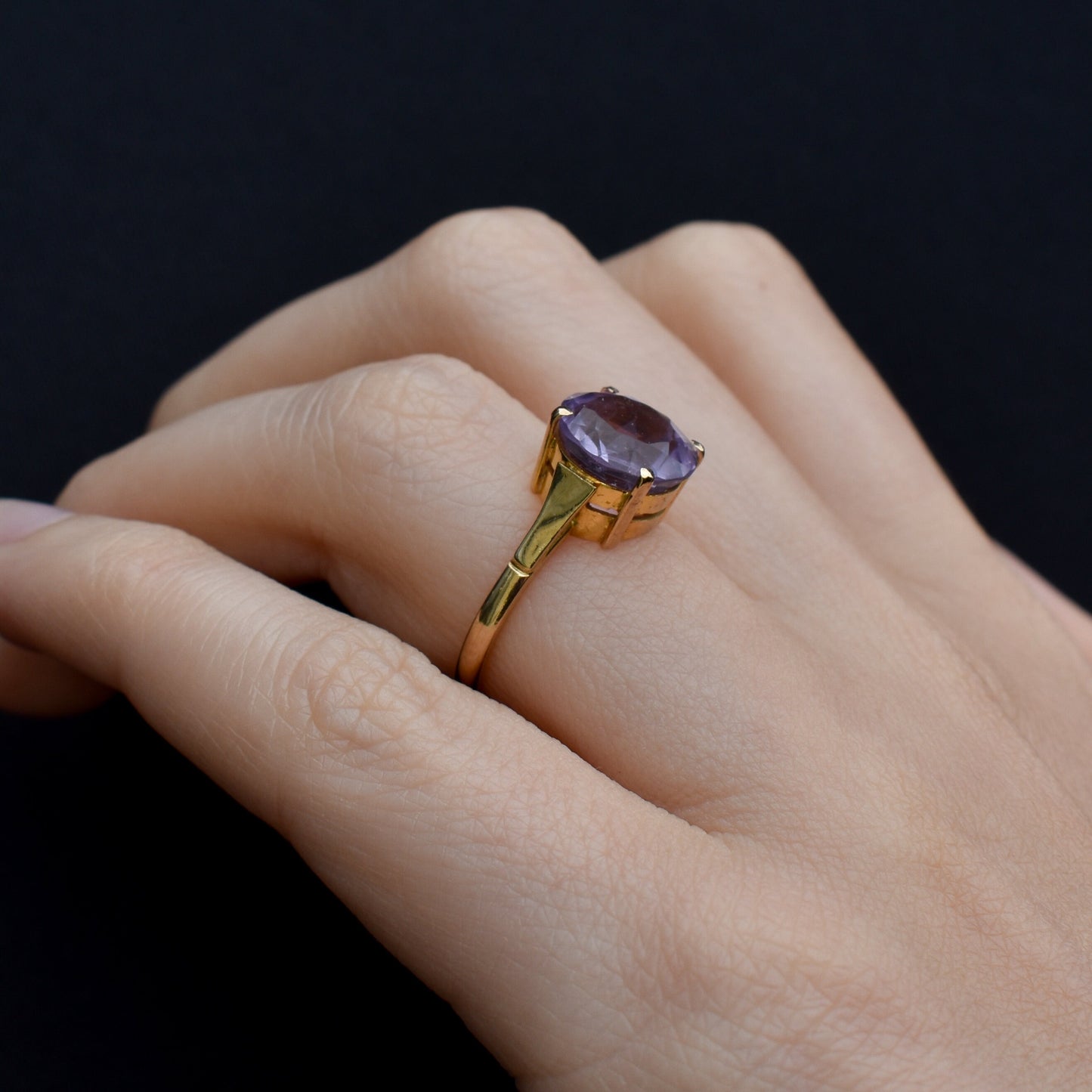 Vintage Round Cut Large Amethyst Solitaire Gold Cocktail Ring