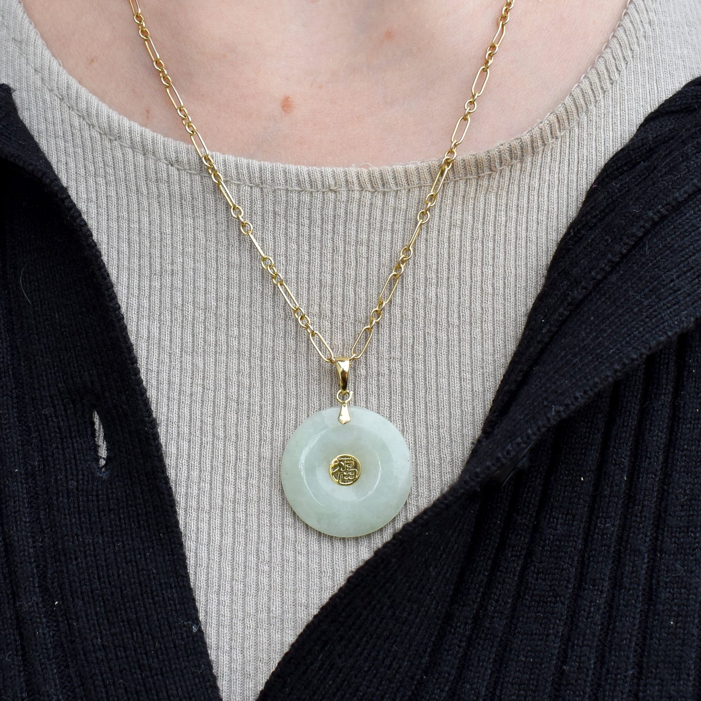 Vintage Green Jade Round Circle Disc Chinese Yellow Gold Drop Pendant