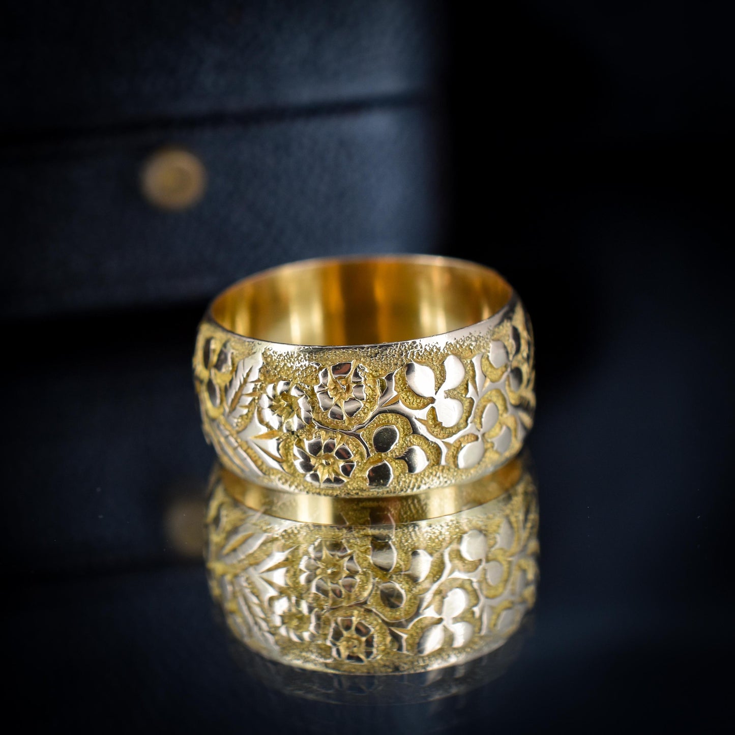 Antique Embossed Patterned Gold Wide Wedding Band Ring | Chester 1900