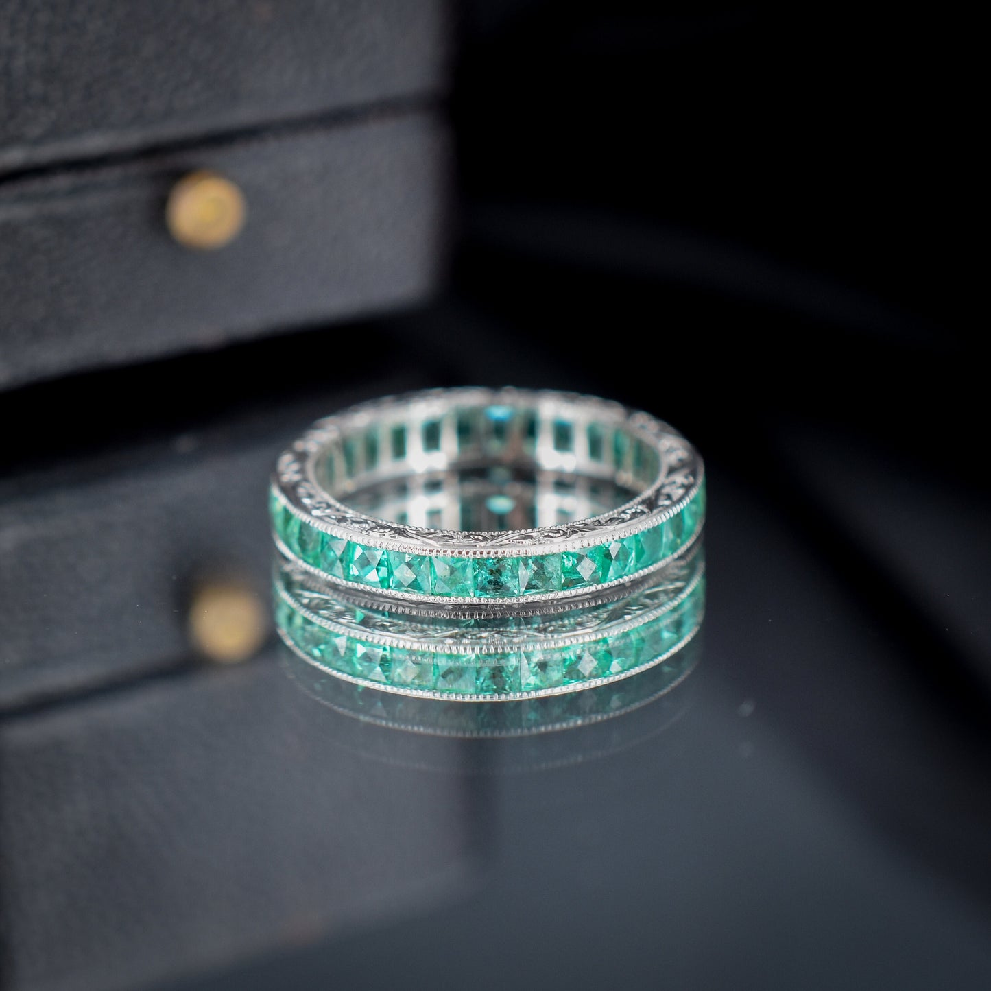 Art Deco Style 1.1ct Emerald Platinum Full Eternity Wedding Band Ring