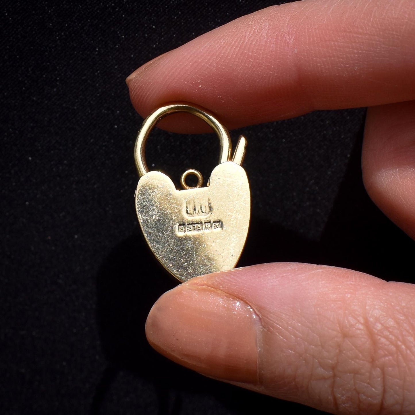 Vintage 9ct Gold Opening Heart Padlock Charm Pendant