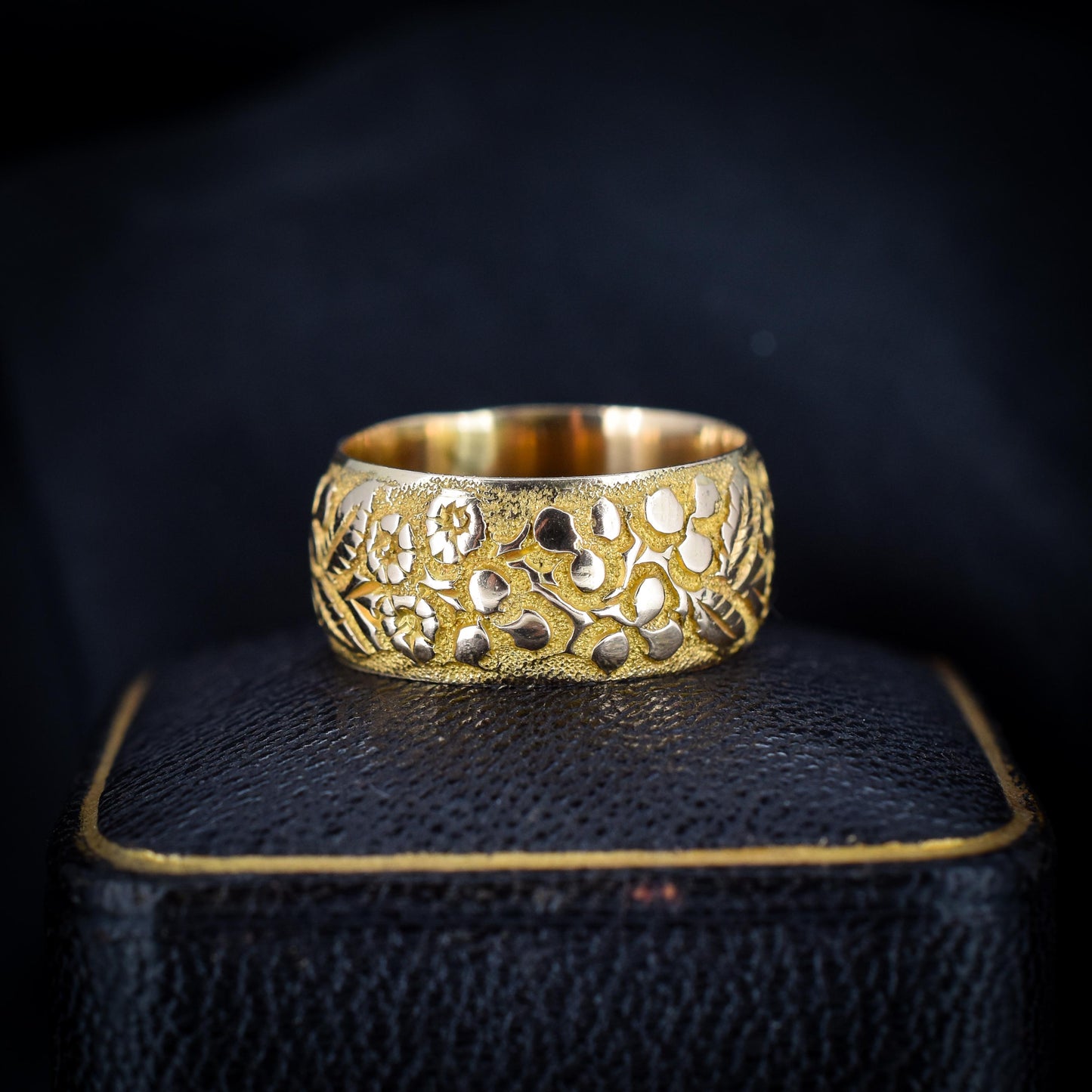 Antique Embossed Patterned Gold Wide Wedding Band Ring | Chester 1900