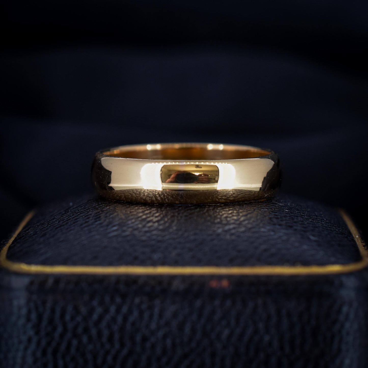 Vintage '1960' 22ct Gold Plain Stacking Wedding Band Ring