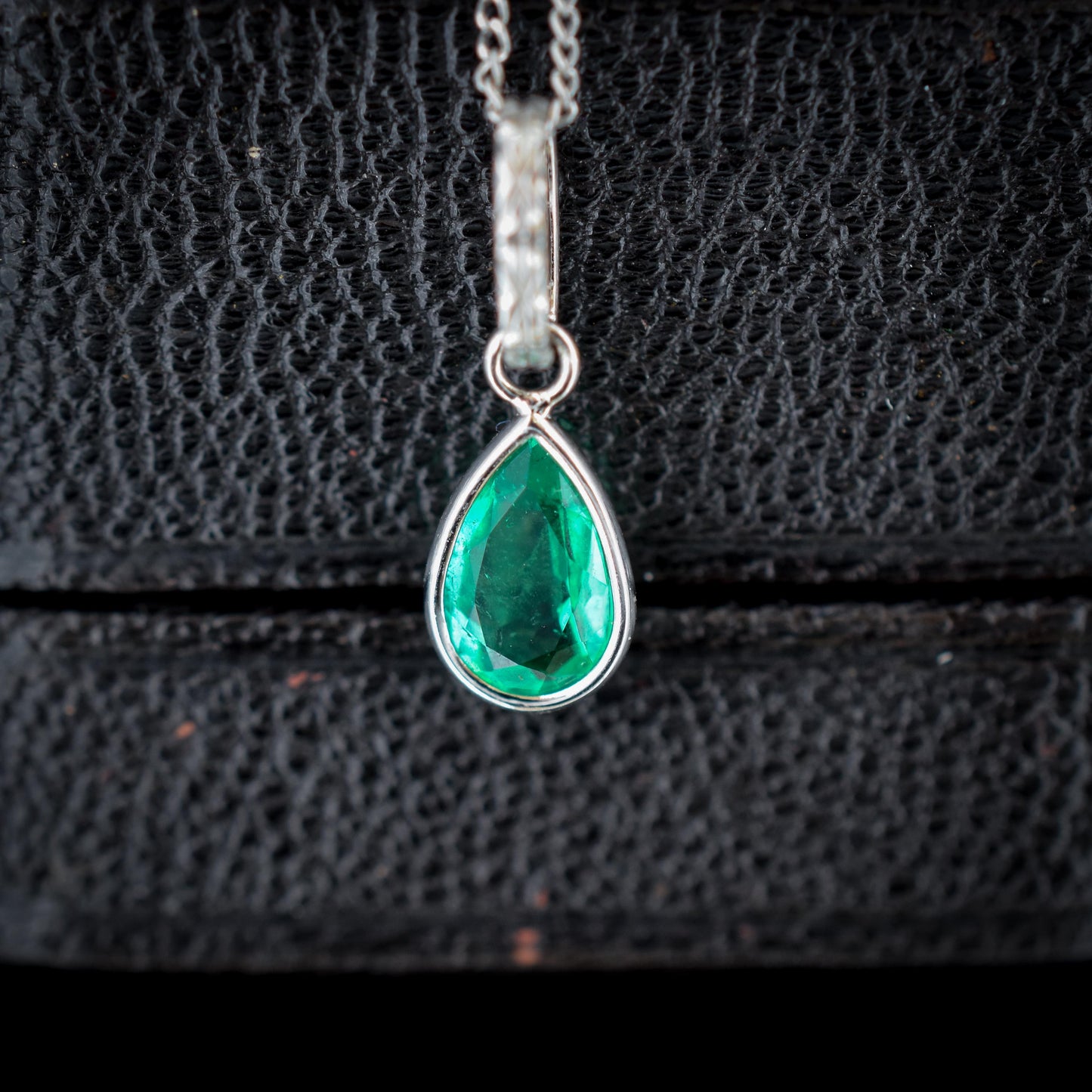 0.60ct Emerald Platinum Drop Pendant Charm