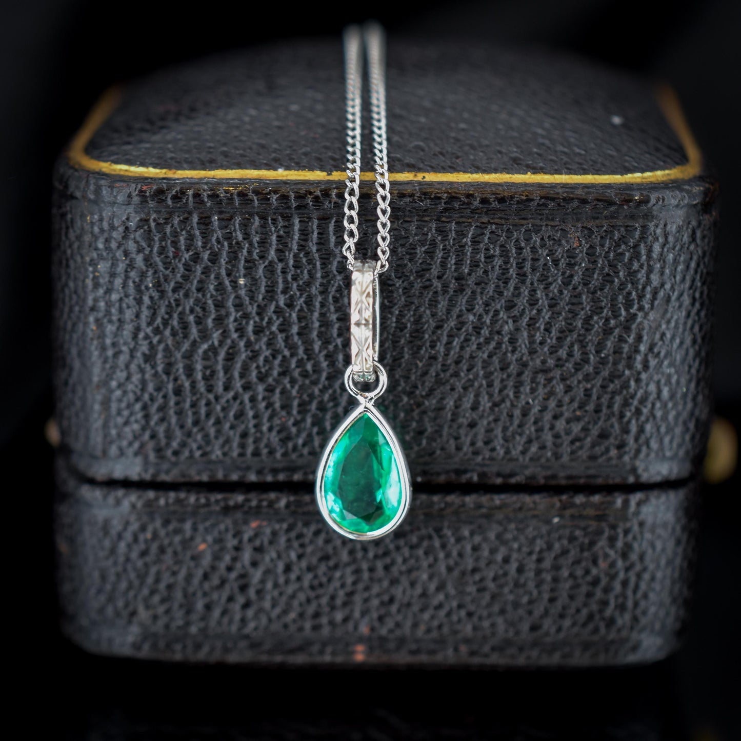 0.60ct Emerald Platinum Drop Pendant Charm