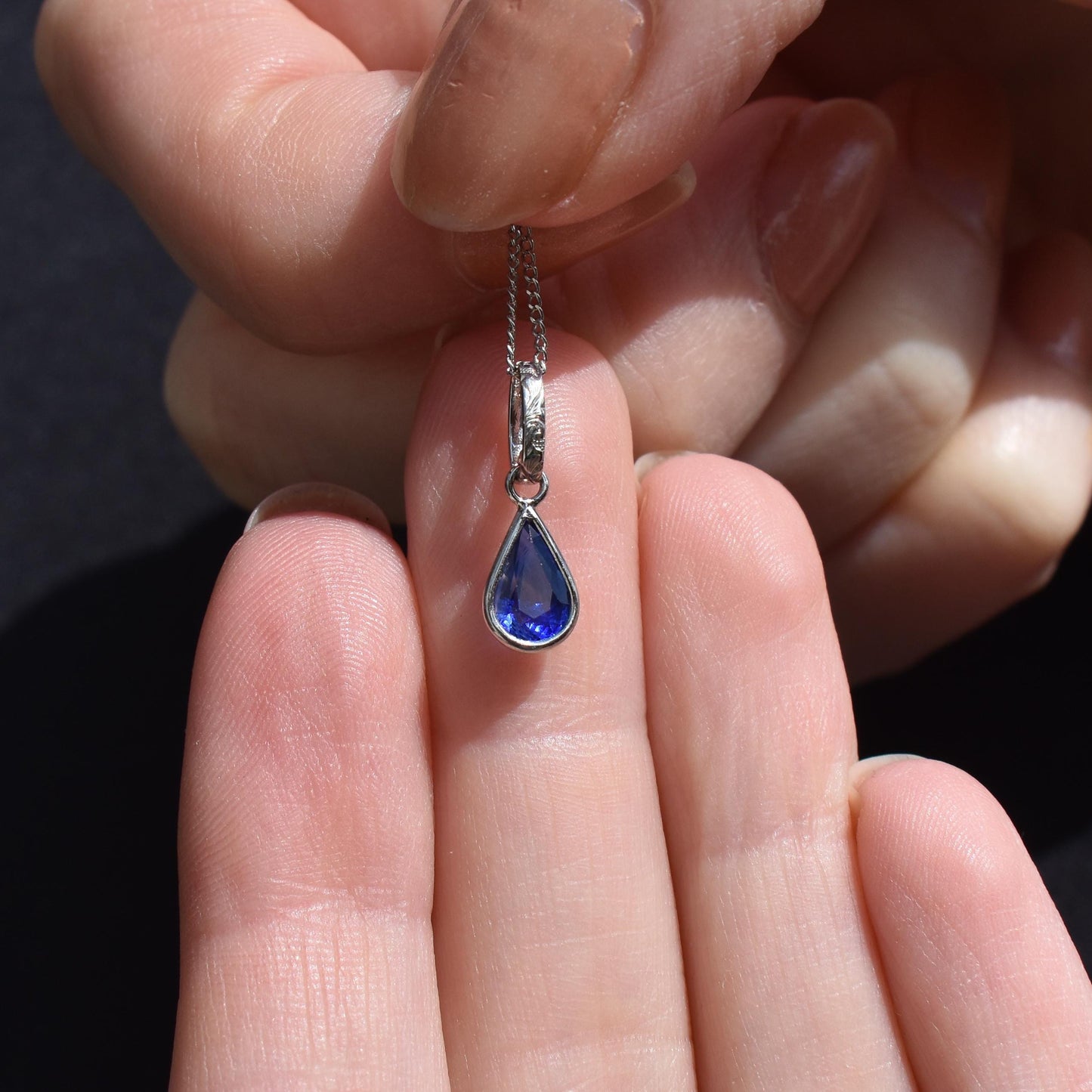 Natural Royal Blue Sapphire Pear Cut Platinum Pendant Charm 0.70ct