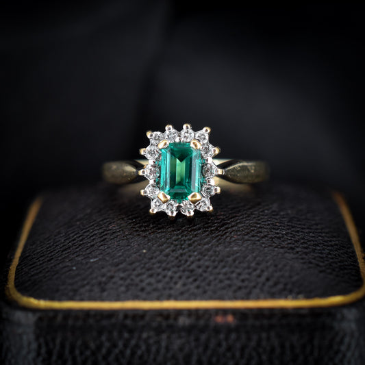 Vintage Synthetic Emerald and Diamond Halo Cluster Yellow Gold Ring