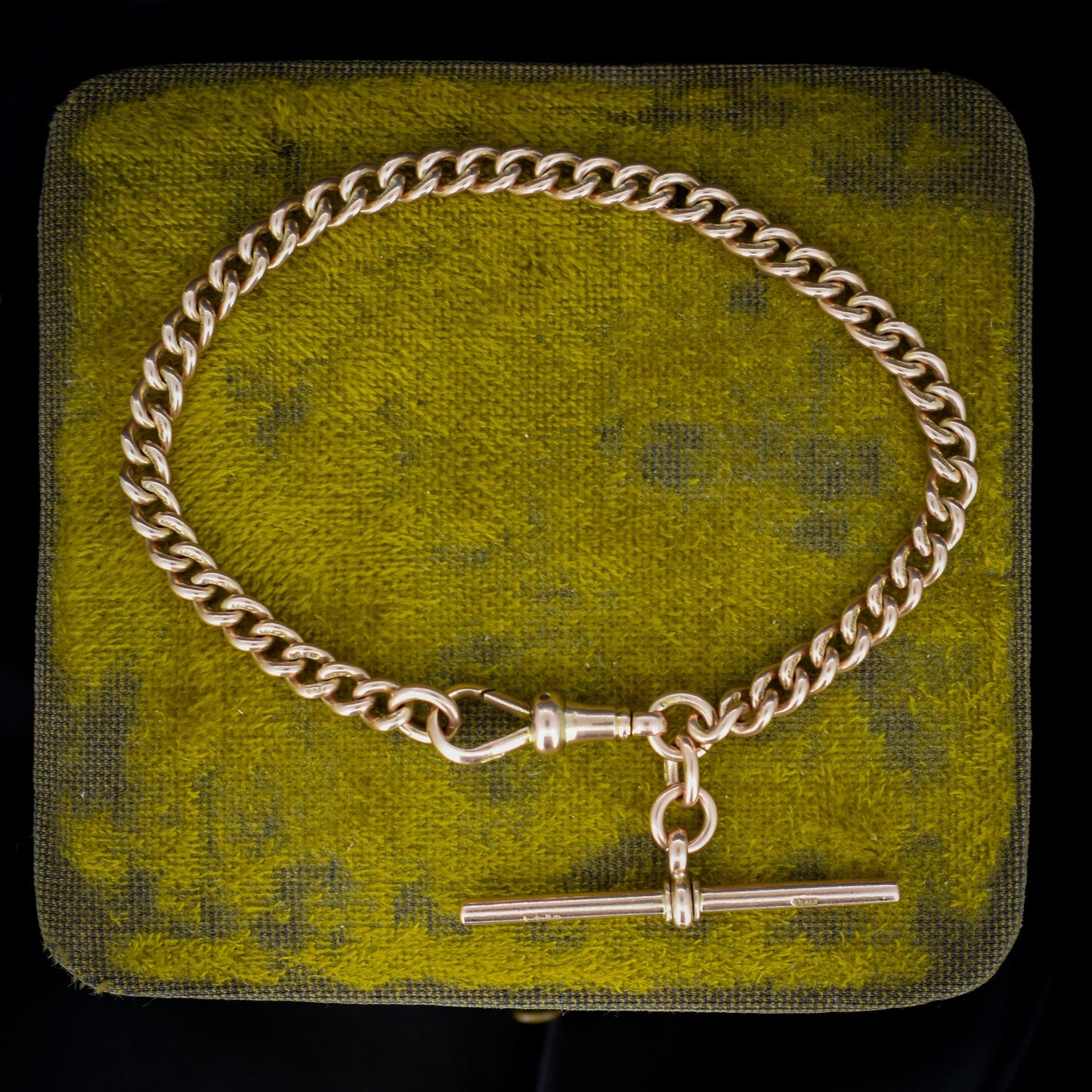 Antique Curb 9ct Gold Bracelet with Dog Clip and T-bar Drop | 7.5"