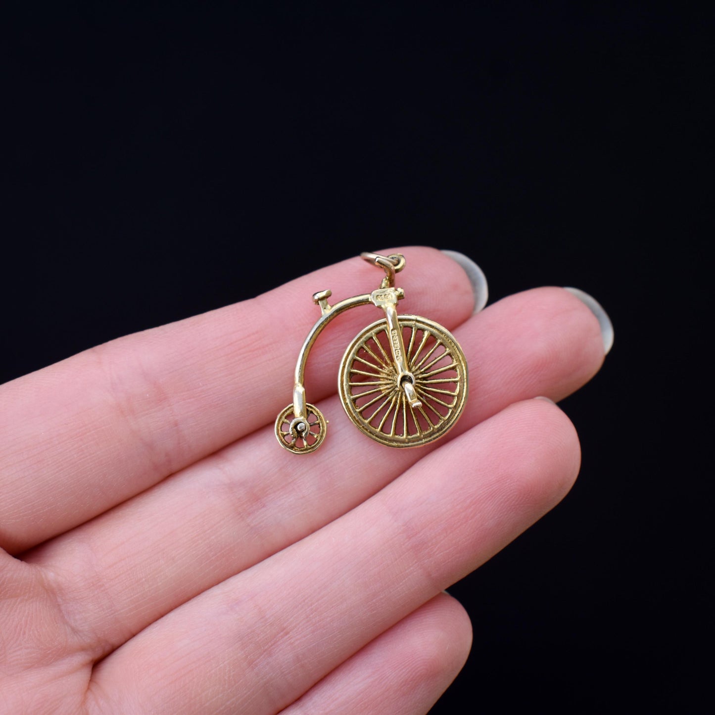 Vintage High Wheel Penny Farthing Bicycle 9ct 9K Yellow Gold Charm Pendant (2.3g) - Dated 1973