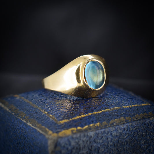 Vintage Blue Paste Cabochon 9ct 9K Yellow Gold Signet Ring - Unisex