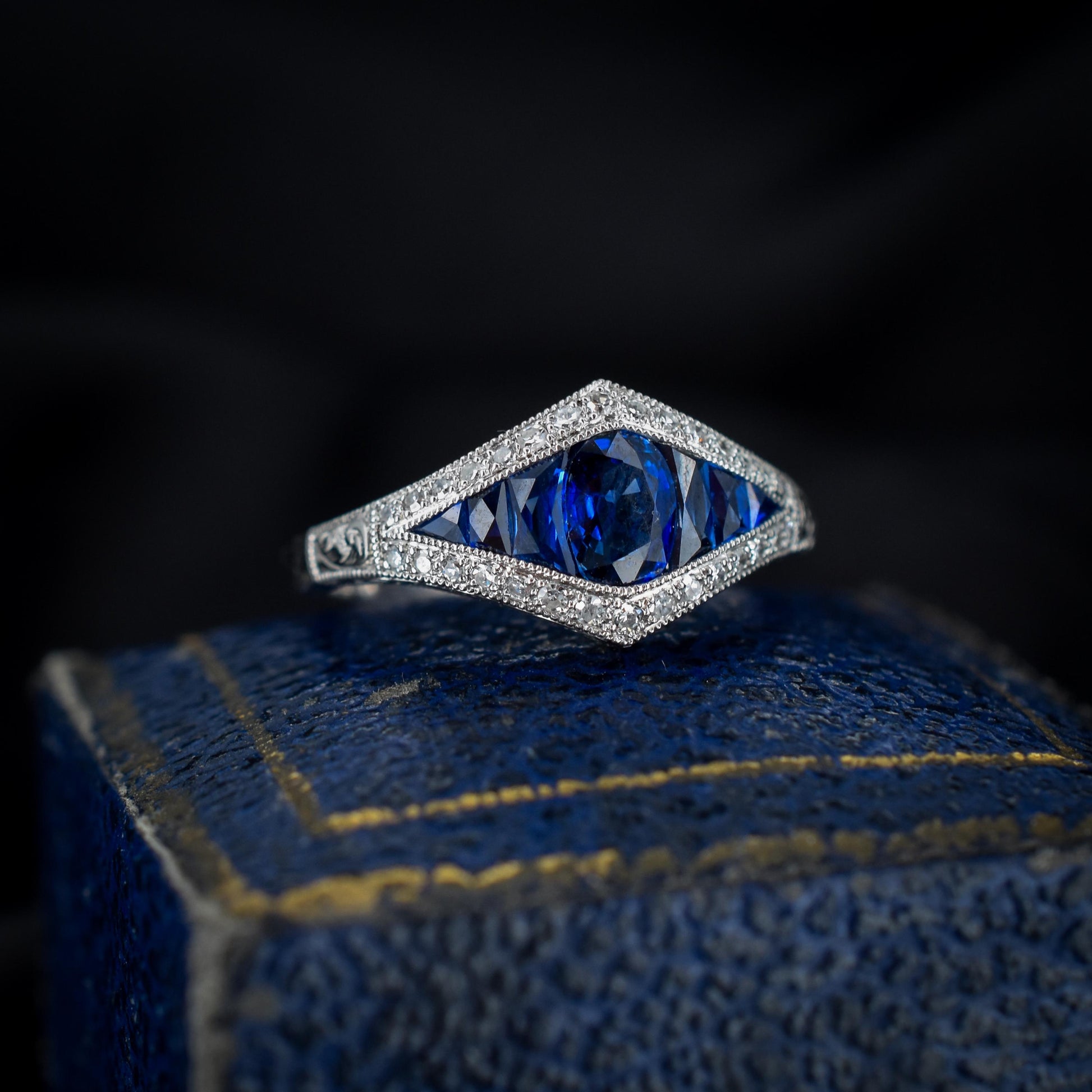 Art Deco Style Blue Sapphire and Diamond Platinum Ring