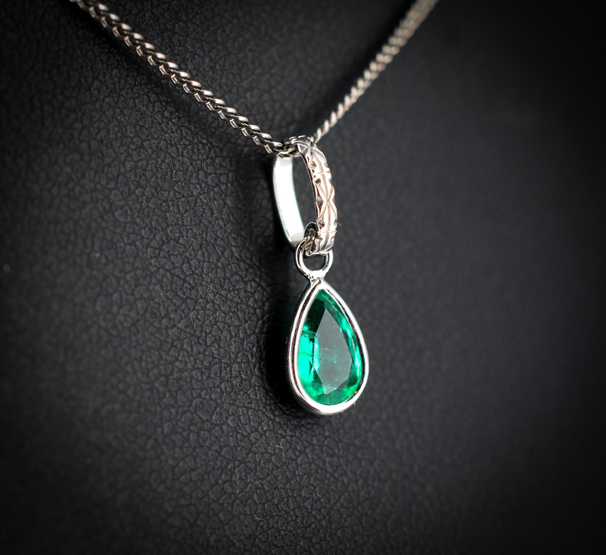 0.45ct Natural Emerald Platinum Drop Pendant Charm