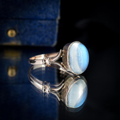 Antique Cabochon Moonstone Oval Solitaire 9ct Gold Ring