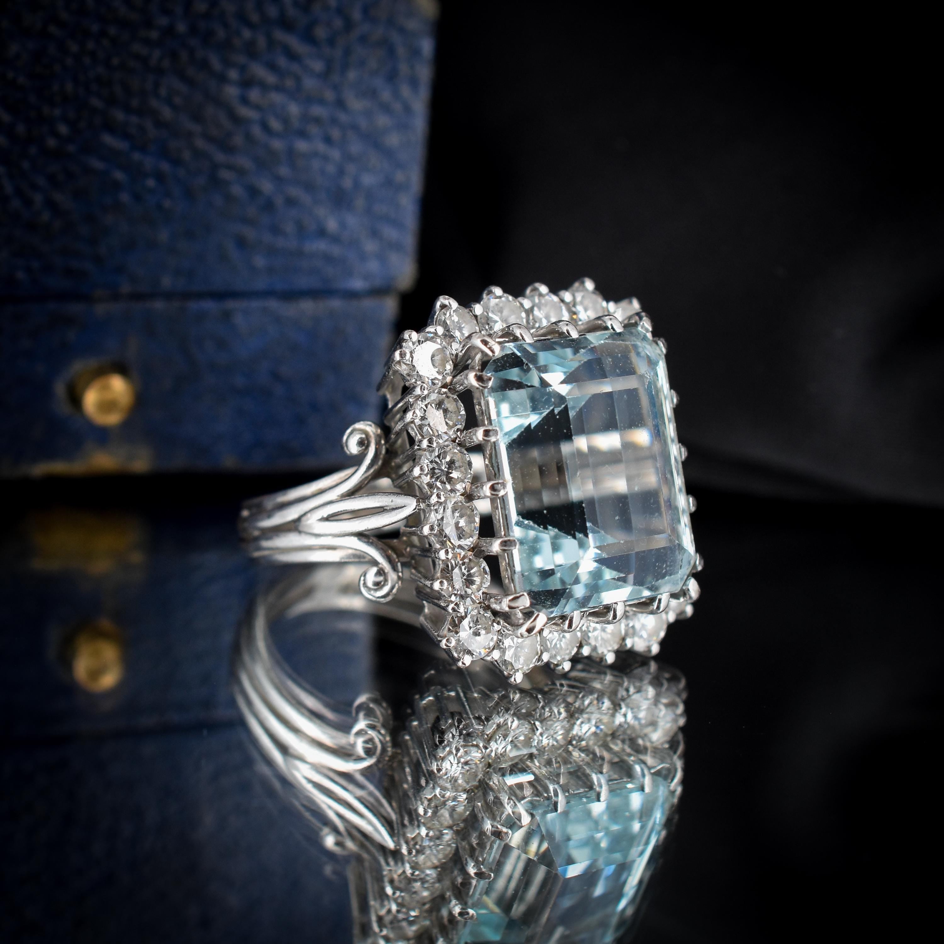 18ct aquamarine ring online