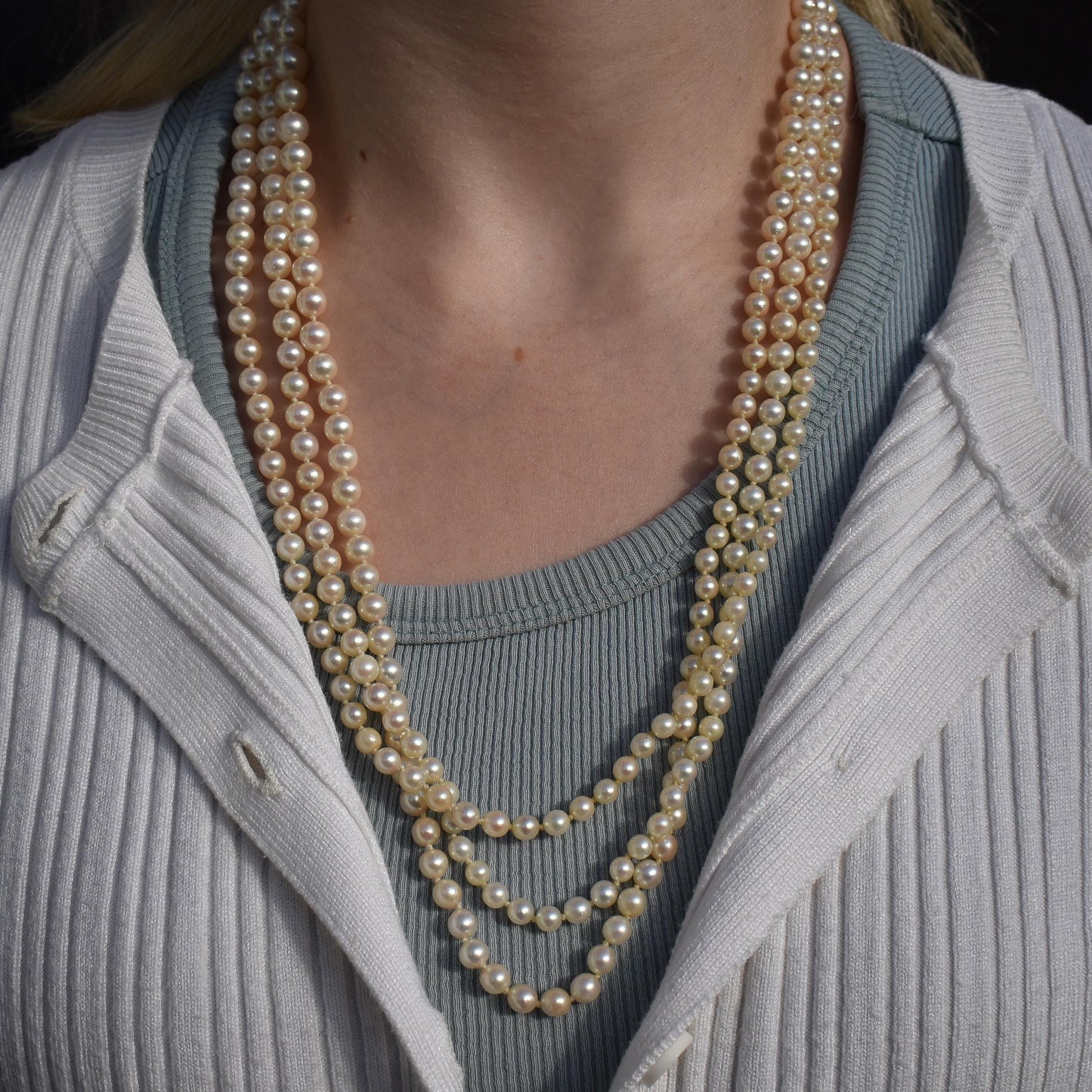 Vintage Multi Strand Pearl 9ct Gold Emerald Diamond Triple Strand Beaded Necklace