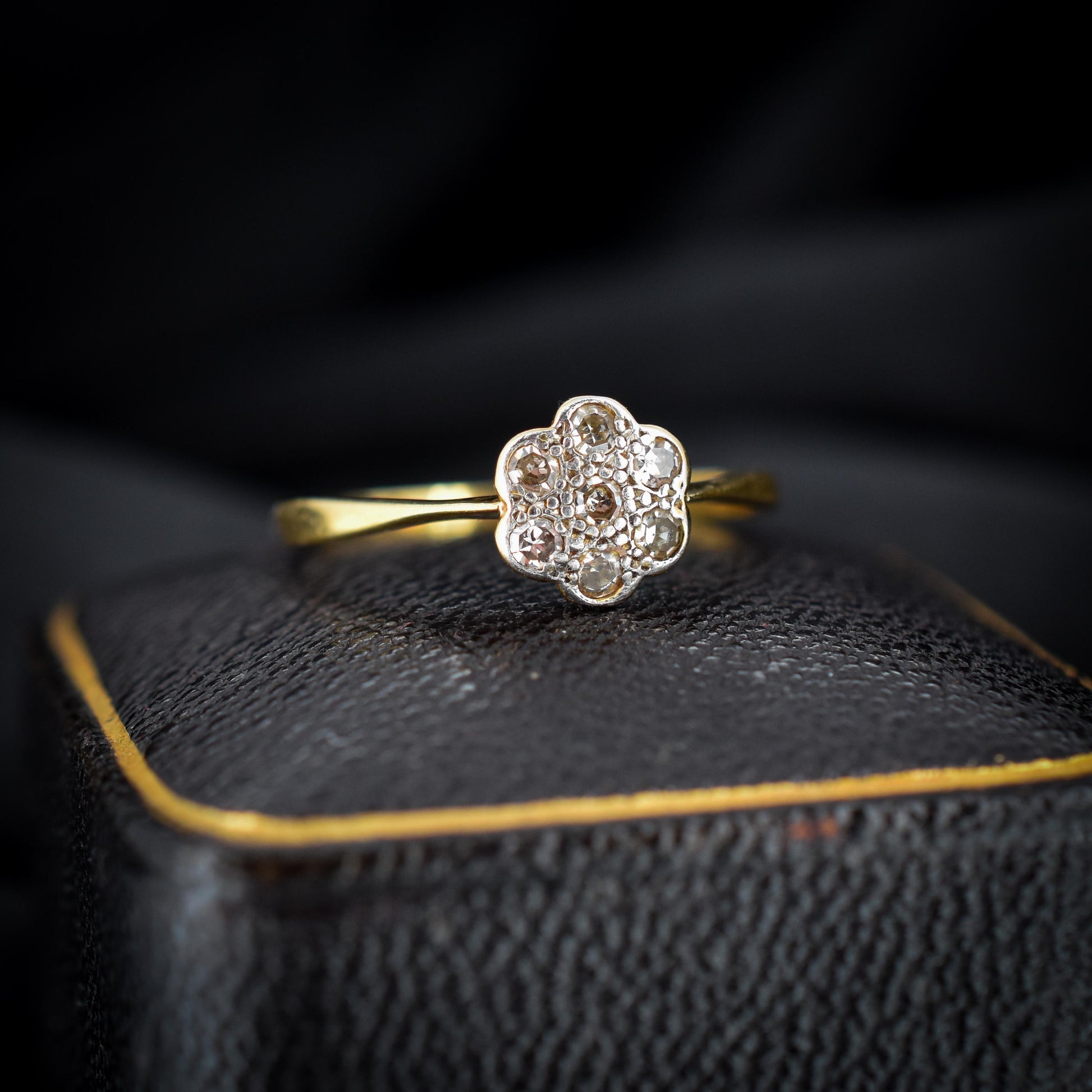 Antique Diamond Cluster Daisy 18ct Yellow Gold Ring