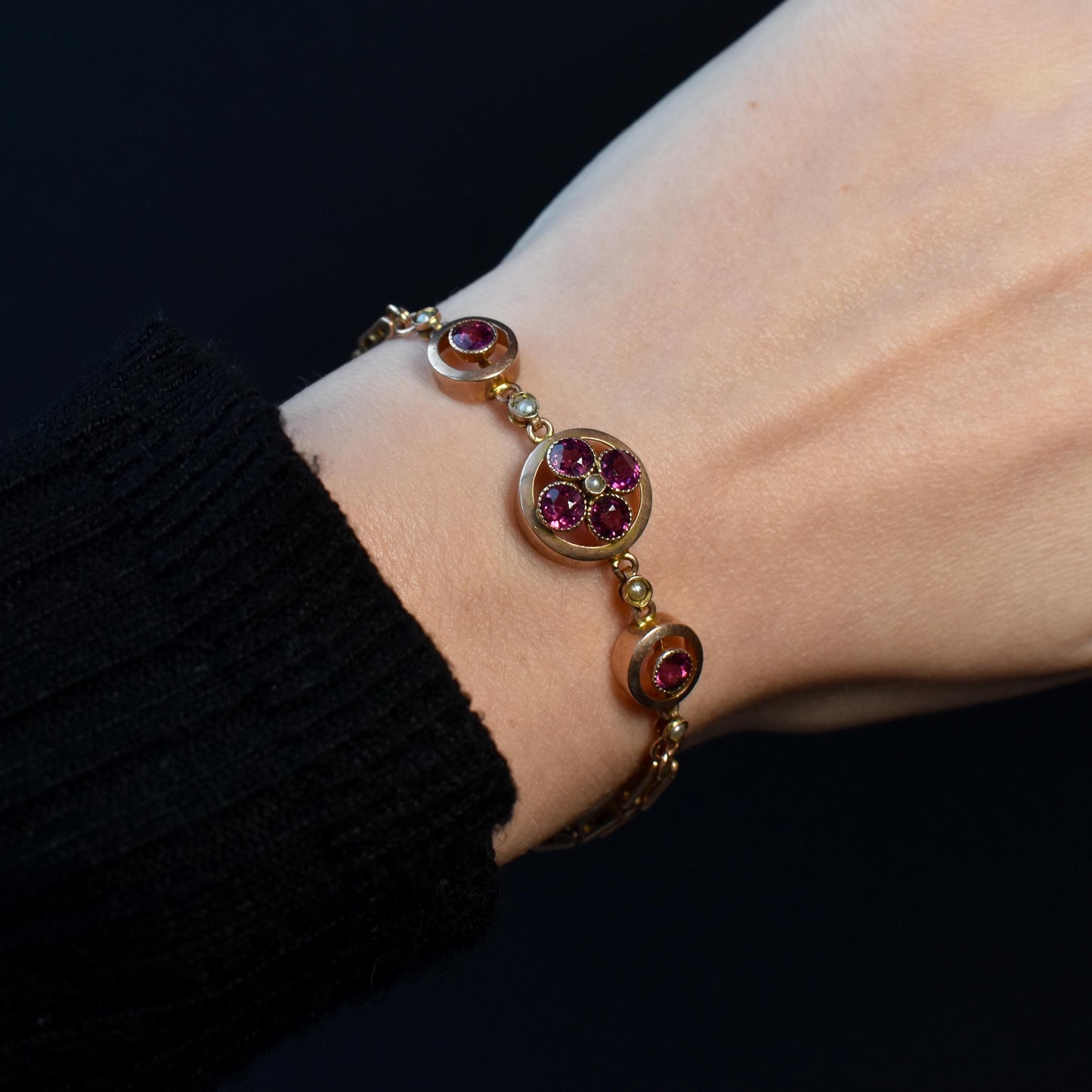 Antique Edwardian 9ct Gold Garnet and Pearl Bracelet | Murrle Bennett