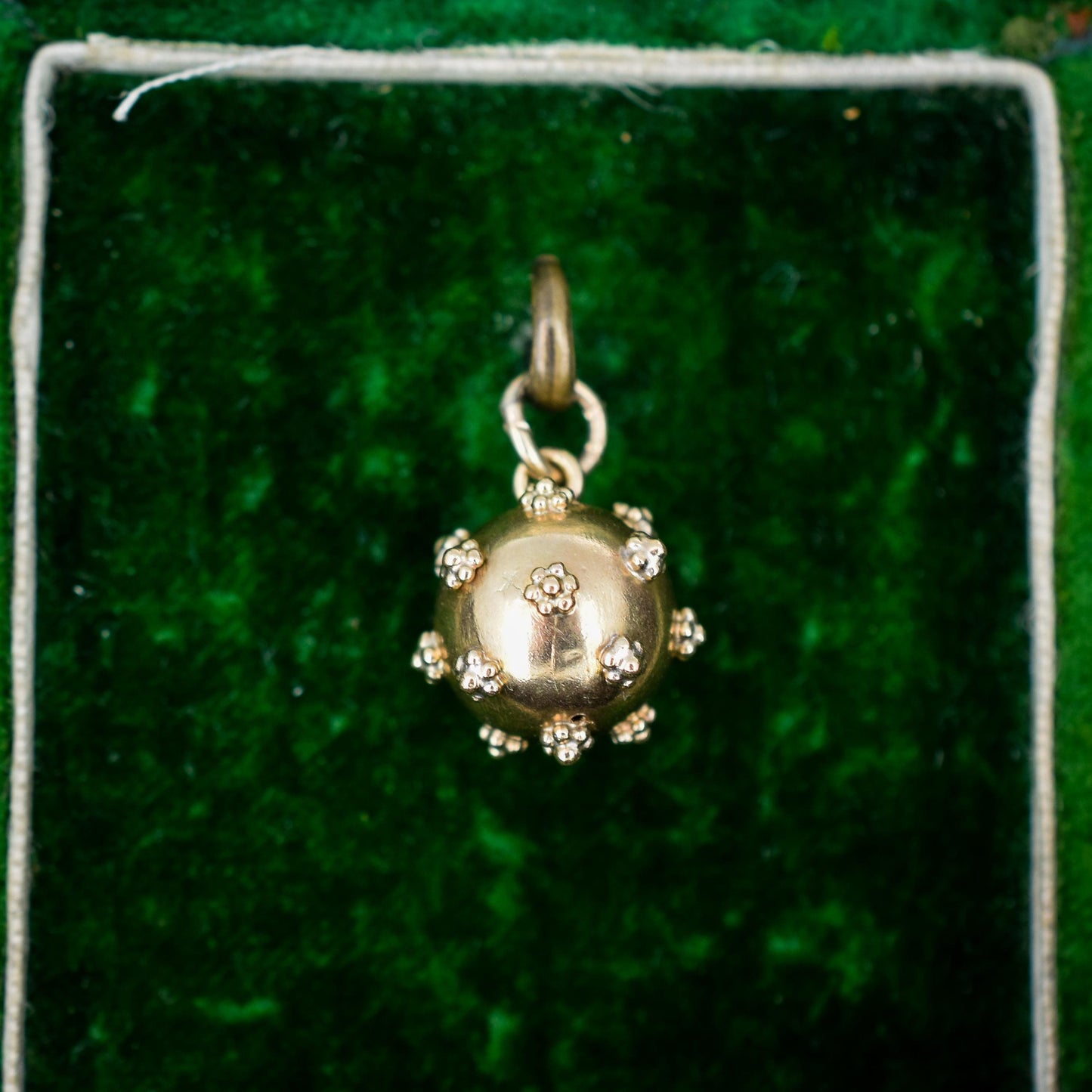 Antique Victorian 15ct Gold Fancy Ball Charm Pendant