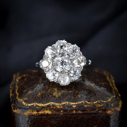 Antique 2.80ct Old Cut Diamond Cluster Daisy 18ct Gold Ring