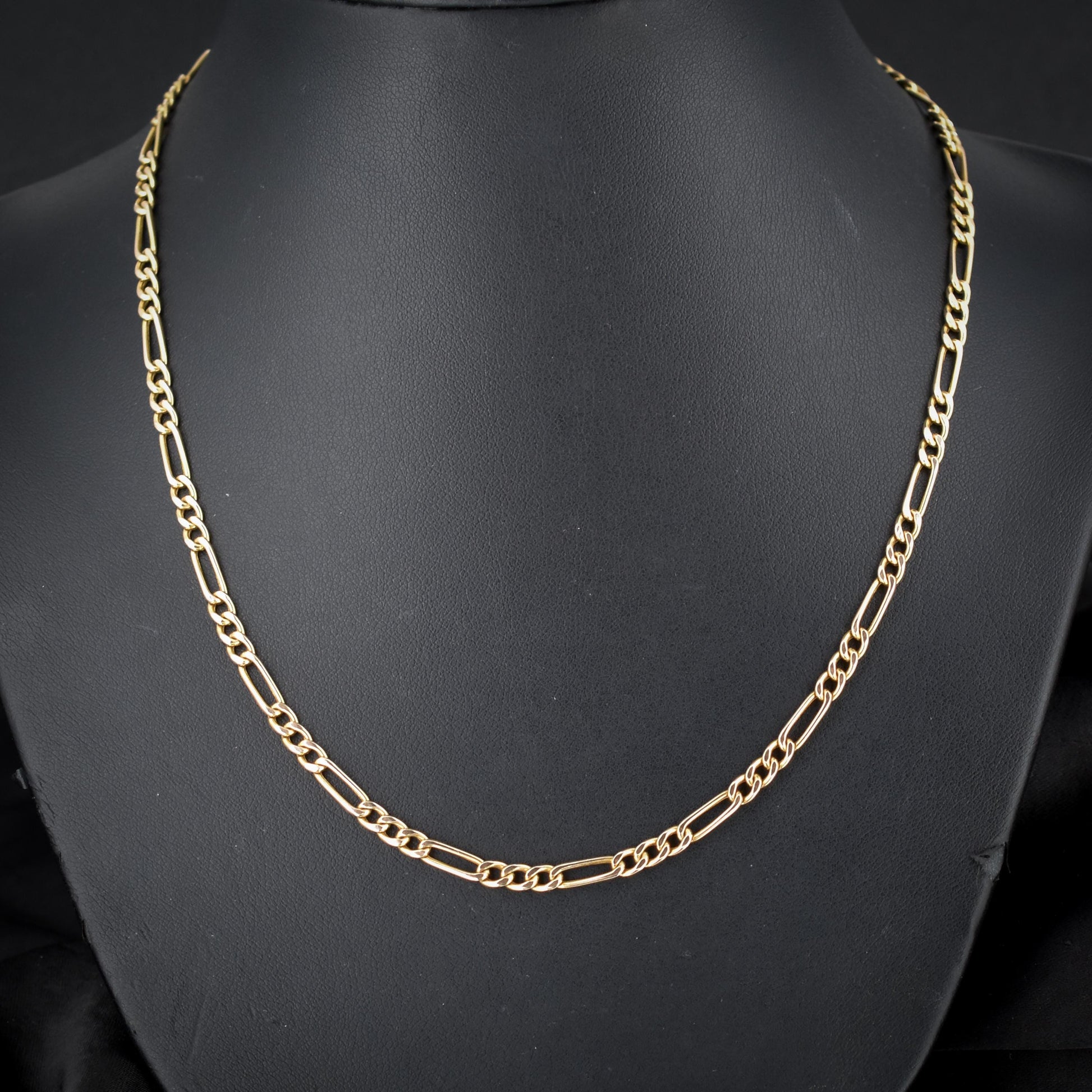 Vintage 9ct Yellow Gold Figaro 18″ Long Chain Necklace