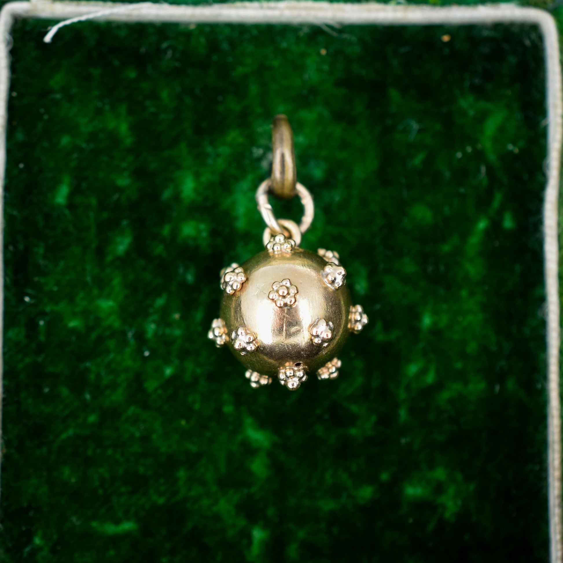 Antique Victorian 15ct Gold Fancy Ball Charm Pendant