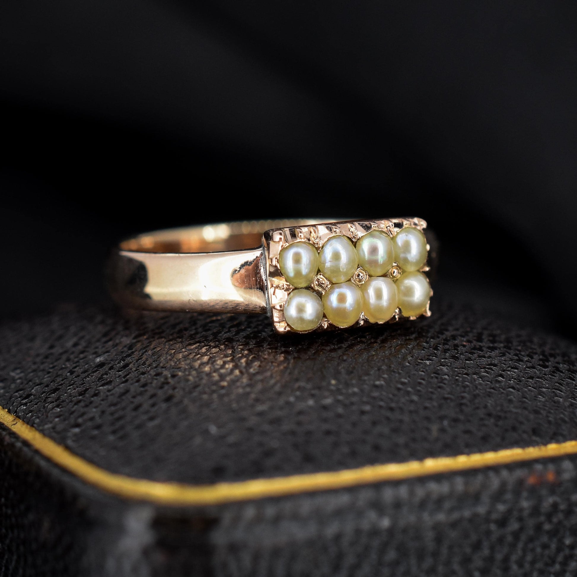 Antique Victorian Pearl Gold Band Ring