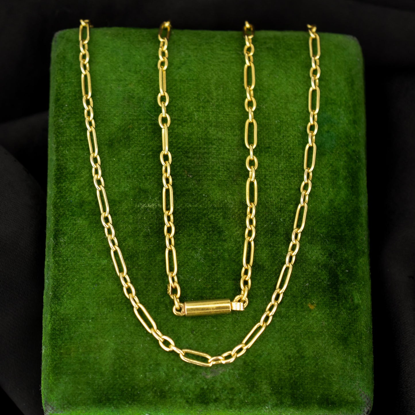 Antique Victorian 15ct Gold Short Chain Necklace with Barrel Clasp | 16.5"