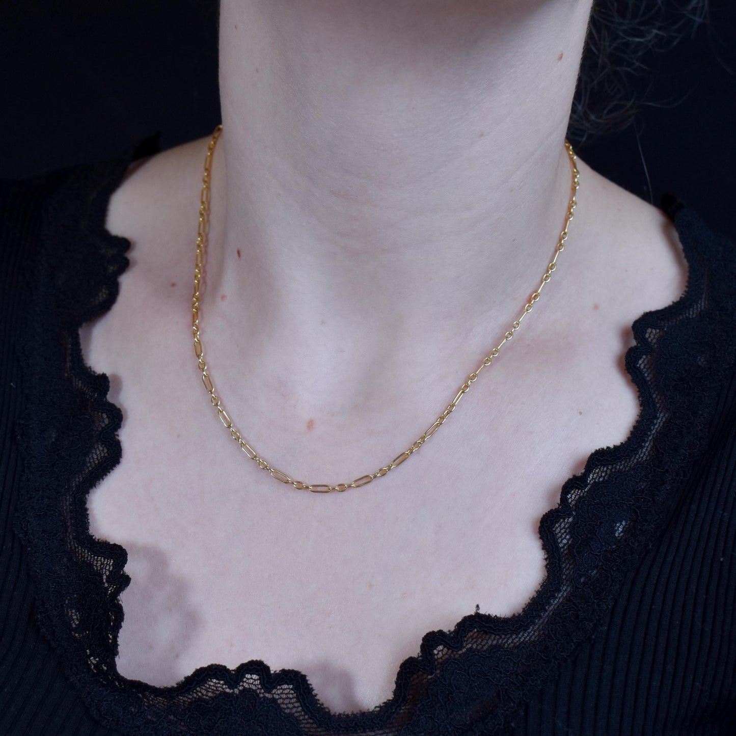 Antique Victorian 15ct Gold Short Chain Necklace with Barrel Clasp | 16.5"