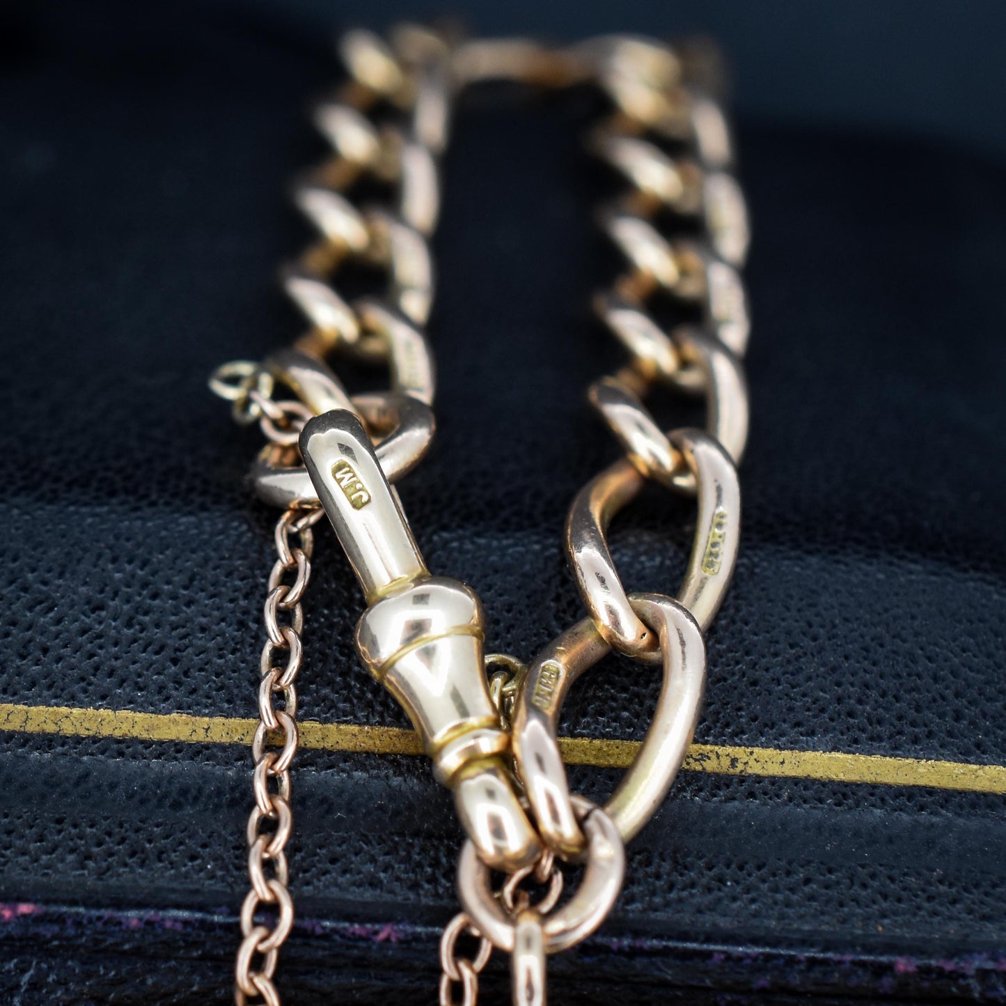 Antique 15ct Yellow Gold Curb Bracelet with Dog Clip and T-Bar | 7"