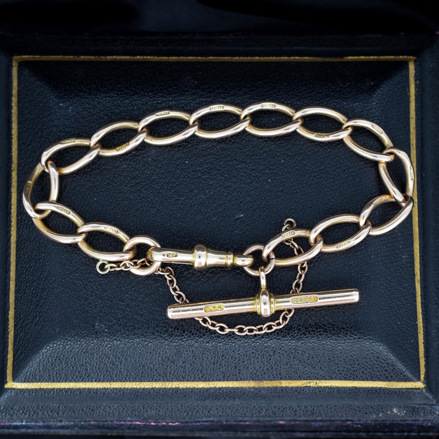 Antique 15ct Yellow Gold Curb Bracelet with Dog Clip and T-Bar | 7"