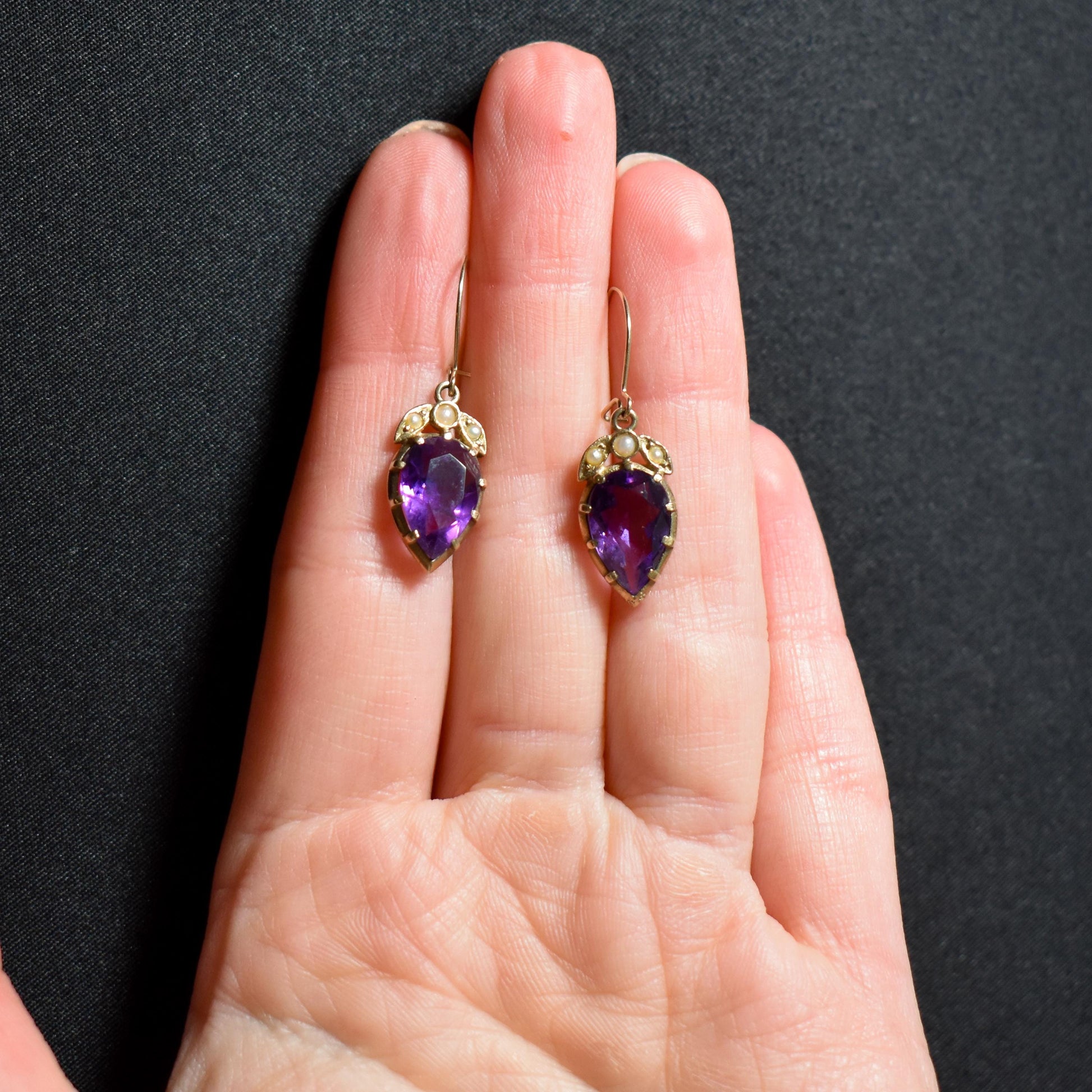 Vintage Amethyst and Pearl 9ct Yellow Gold Drop Earrings