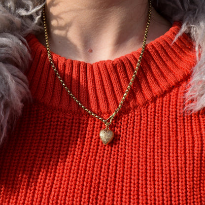 Vintage 9ct Gold Engraved Puffy Heart Pendant | Dated 1977