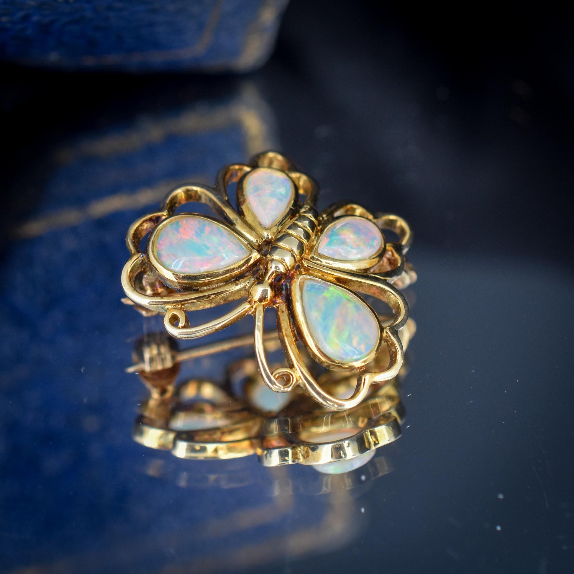 Vintage Natural Opal Butterfly 14ct Gold Brooch Pin