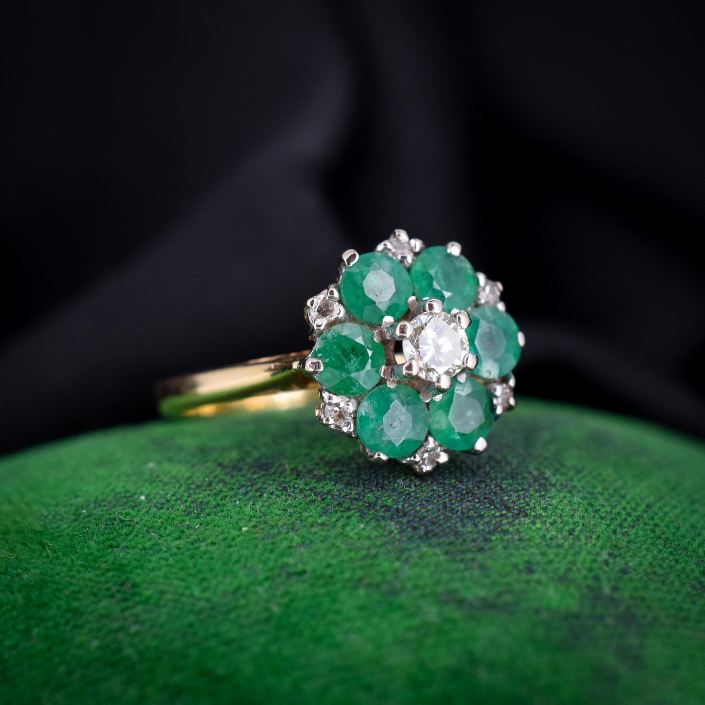 Vintage Emerald and Diamond Flower Cluster 18ct Gold Ring