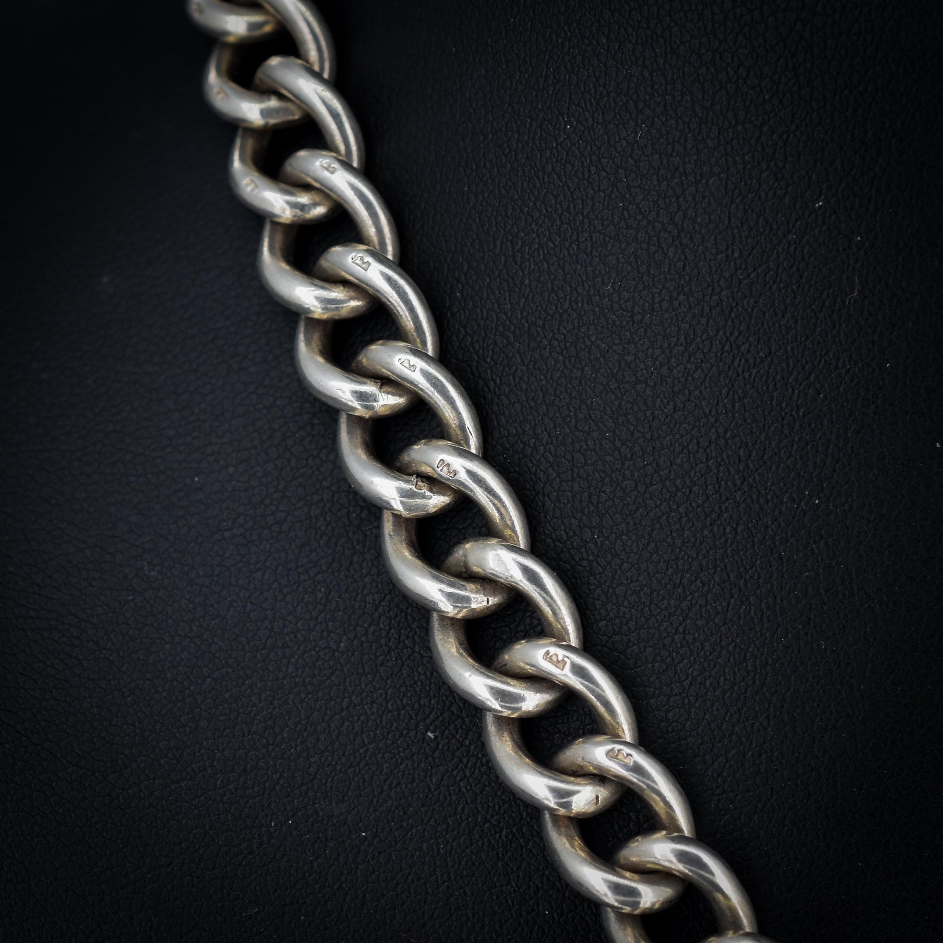 Vintage 109g Sterling Silver Graduated Curb Link Albert Watch Chain with T-Bar and Dog Clip - 18.5"