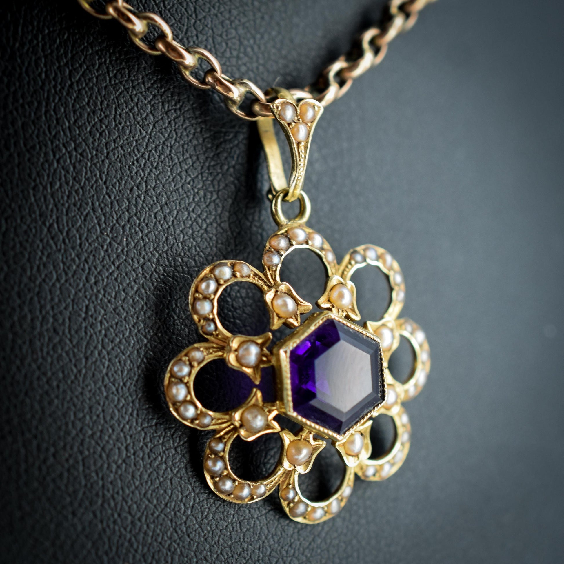 Antique 15ct Gold Amethyst and Pearl Flower Pendant