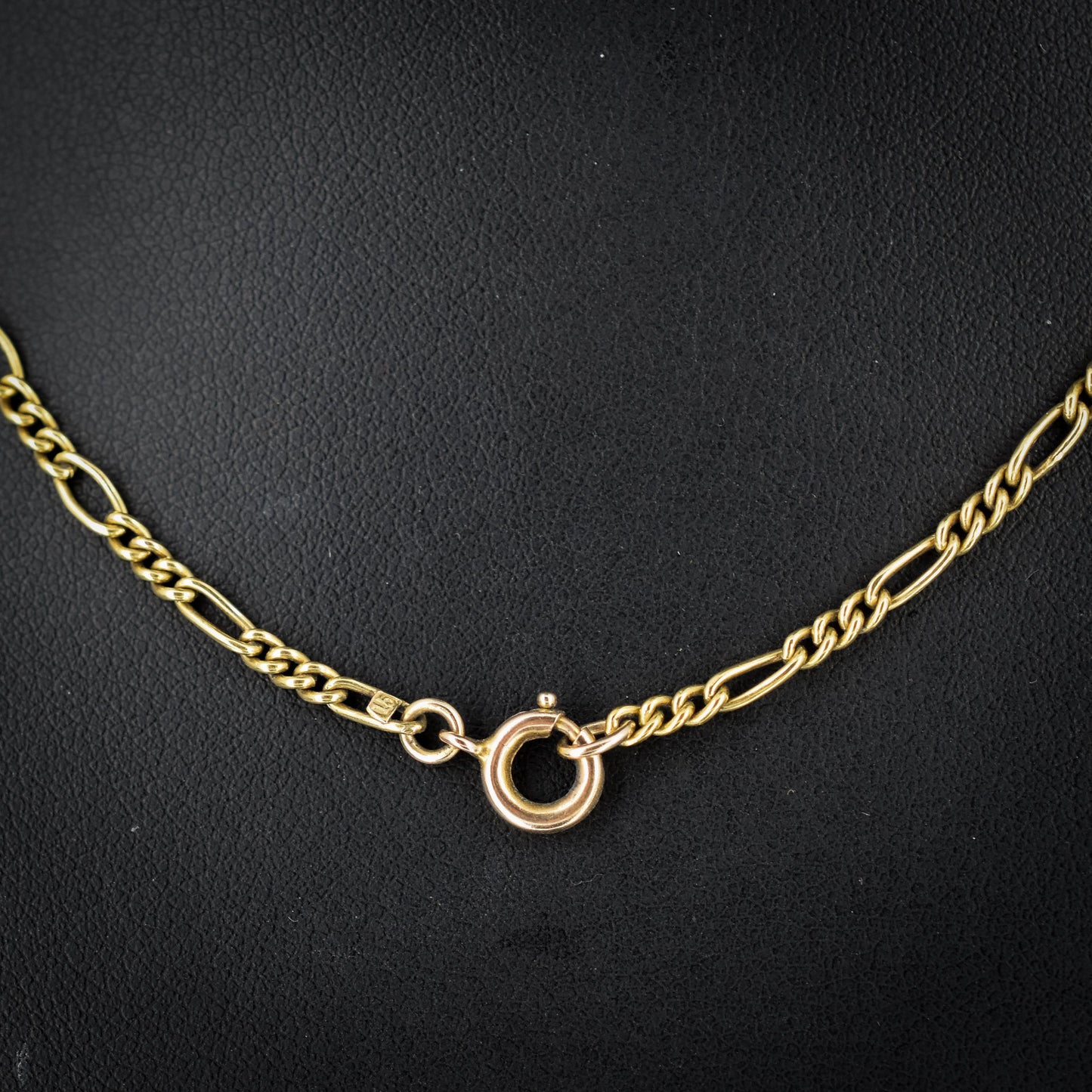 Antique 15ct Yellow Gold Figaro Chain Necklace | 16" Length