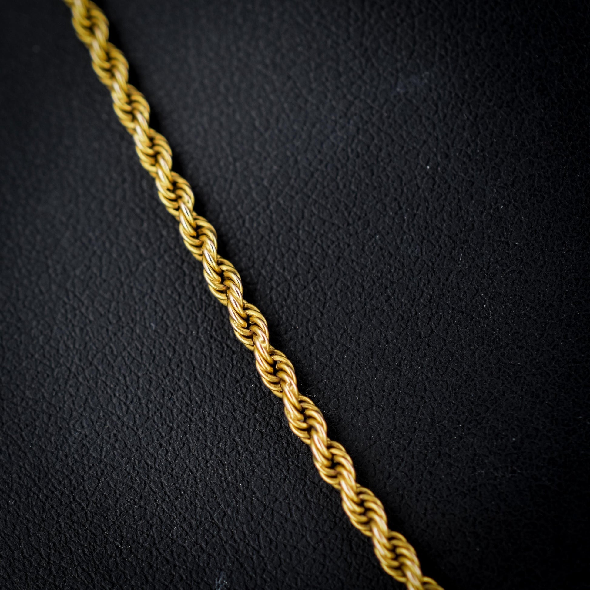 Antique 15ct Gold Rope Twist Link Chain Necklace with Barrel Clasp | 18"