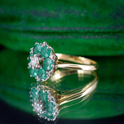 Vintage Emerald and Diamond Flower Cluster 18ct Gold Ring