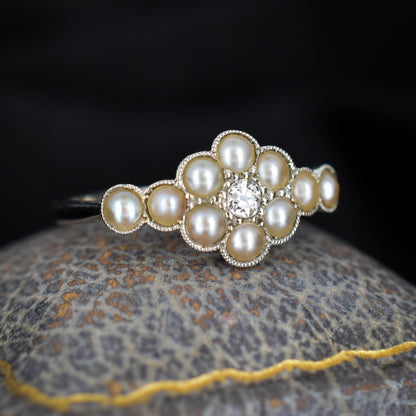 Antique Edwardian Pearl and Old Cut Diamond 18ct White Gold Ring